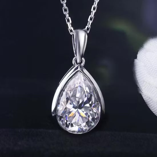 White Gold Moissanite Necklaces - Jewelry Wholesale Collection