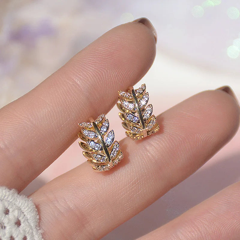 1.3mm D Moissanite Earrings 925 Sterling Silver Mini Hoops 14k Gold Plated Cute Leaf Earring Studs for Women Trend Jewelry