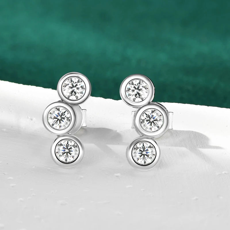 Trendy Bezel Round Moissanite Stud Earrings 925 Silver Plated Gold for Women Curved Earrings Fine Jewelry Valentine's Gift
