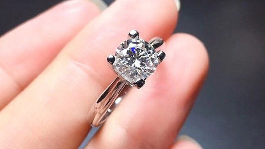 How Much is a 1 Carat Moissanite?