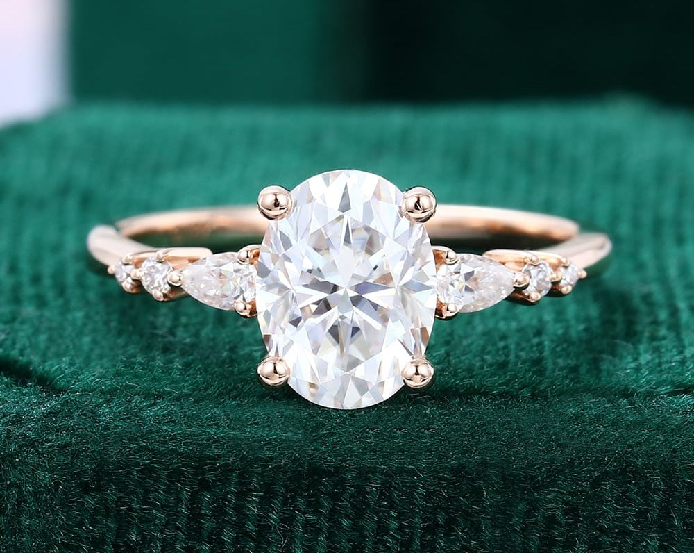 Moissanite Oval Cut Rings - Jewelry Wholesale Collection