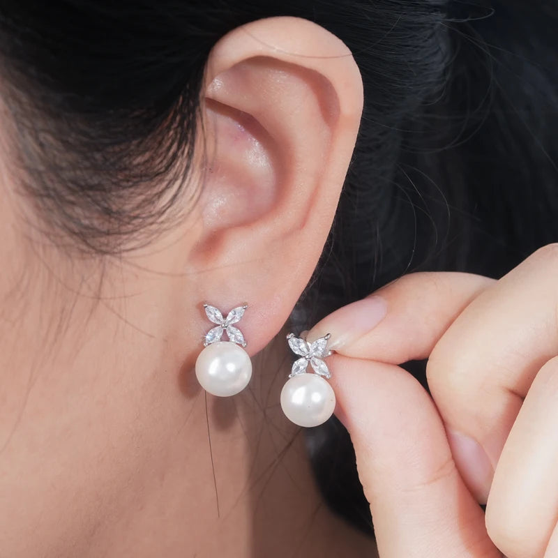 Original 925 Sterling Silver Four-leaf Clover Cubic Zircon With 8mm Bread Bead Pearl Stud Earrings for Women Girls Gift