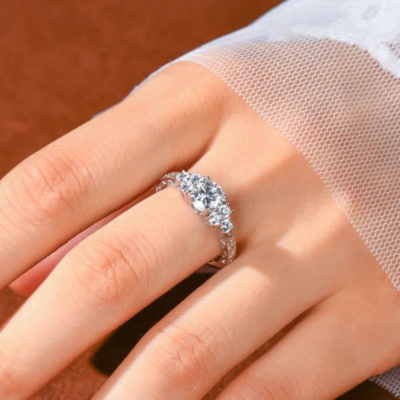 925 Sterling Sliver 6.5mm 1carat Round Moissanite Ring for Women Vintage Skeleton Engagement Wedding Rings Finger Jewel