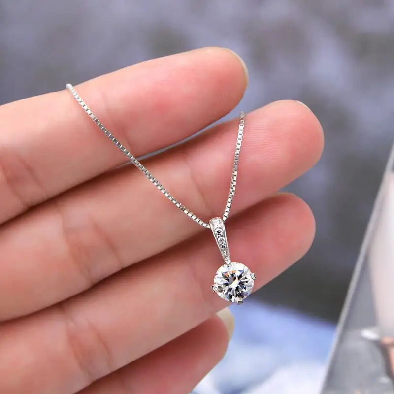 New Women's Necklace 2CT D Color Moissanite Drop Necklaces 1ct Certificate Real Silver 925 Jewelry Heart Shaped Claw Round