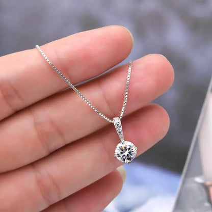 New Women's Necklace 2CT D Color Moissanite Drop Necklaces 1ct Certificate Real Silver 925 Jewelry Heart Shaped Claw Round