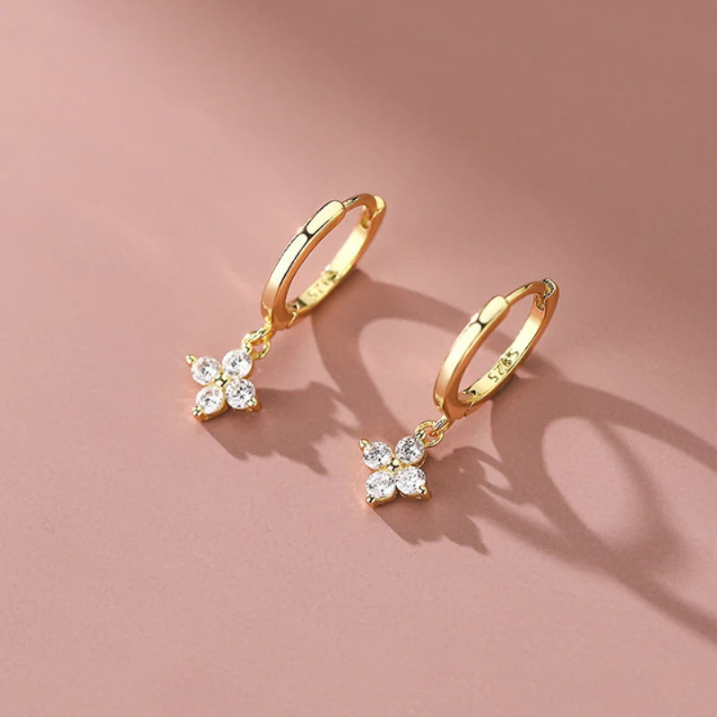 925 Sterling Silver Four Leaf Clover Earrings 3mm D Color Moissanite Drop Hoop Earrings for Women Lucky Charm Jewelry Gift