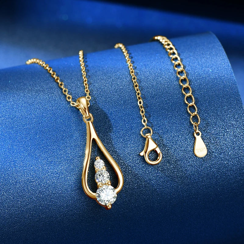 2024 Waterdrop Pendant Necklace 18k Gold Plated 3 Stones Moissanite Clavicle Real 925 Silver Chain for Women Jewelry Gifts