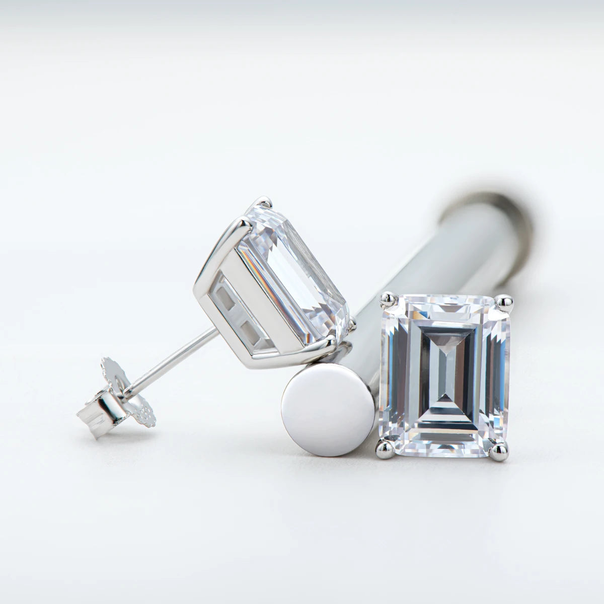 Fashion 925 Sterling Silver Emerald Cut Stud Earrings for Women Geometric Piercing Earring Wedding Ear Buckle Jewelry Gift