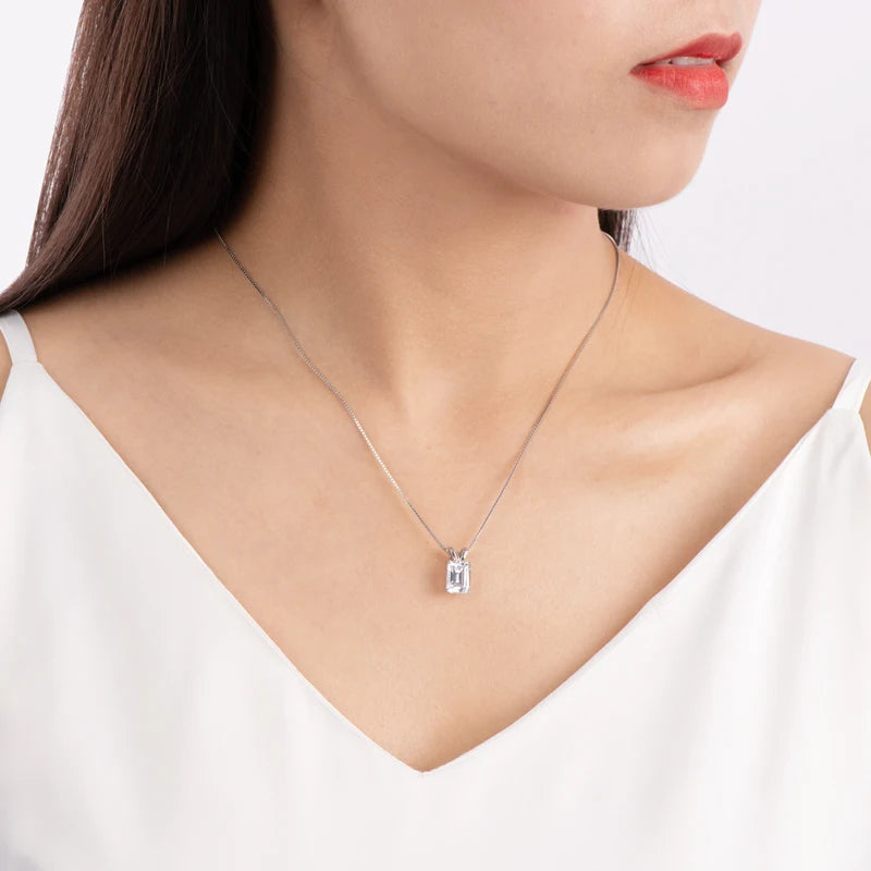 Cubic Zirconia Necklace Emerald Cut Pendants 925 Sterling Silver Woman Engagement Gift With 45cm Silver Box Chain Jewelry