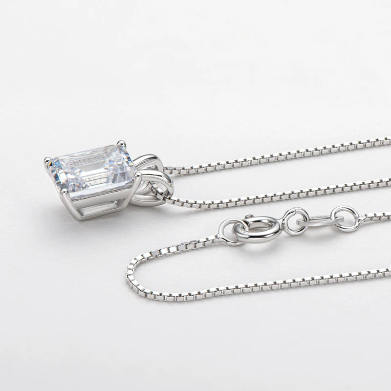 Cubic Zirconia Necklace Emerald Cut Pendants 925 Sterling Silver Woman Engagement Gift With 45cm Silver Box Chain Jewelry