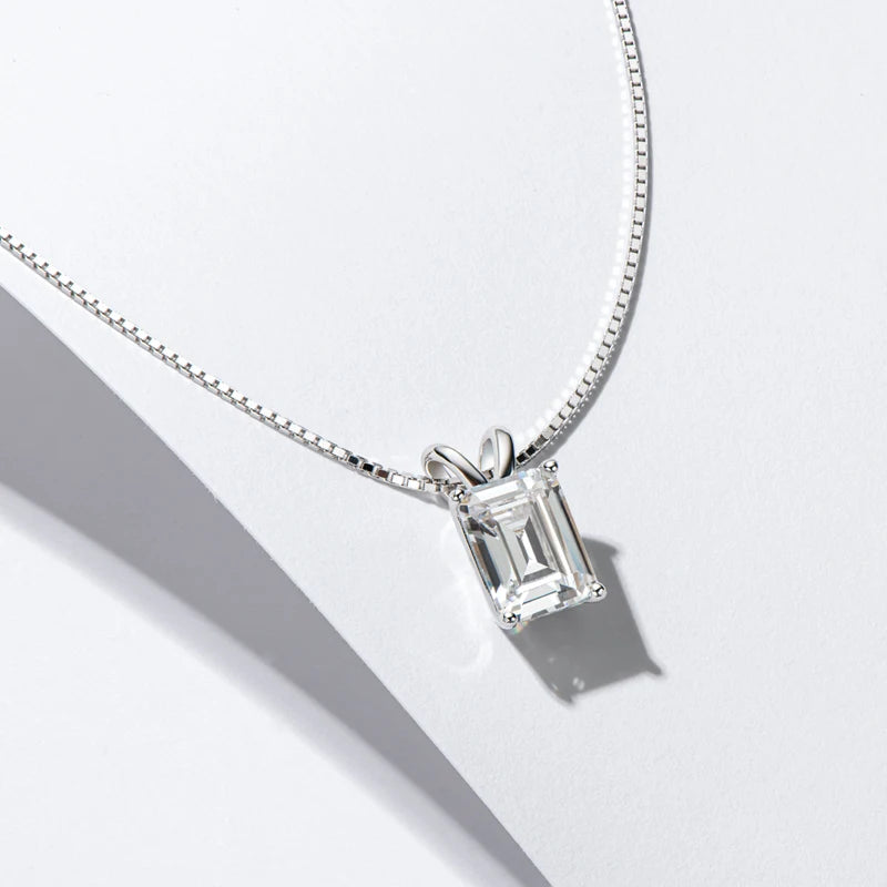 Cubic Zirconia Necklace Emerald Cut Pendants 925 Sterling Silver Woman Engagement Gift With 45cm Silver Box Chain Jewelry