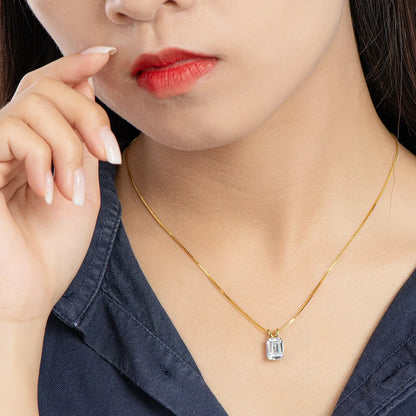 Cubic Zirconia Necklace Emerald Cut Pendants 925 Sterling Silver Woman Engagement Gift With 45cm Silver Box Chain Jewelry