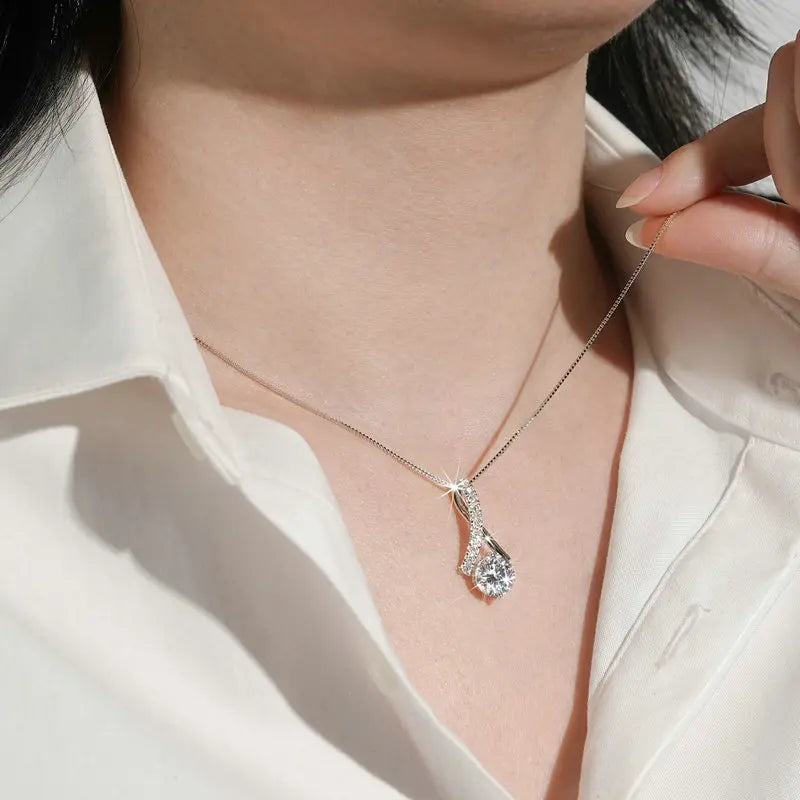 2025 Luxury 1CT 2CT 3CT Round Moissanite Infinity Pendant Necklace for Women Adjustable Chain S925 Silver Valentine's Gift
