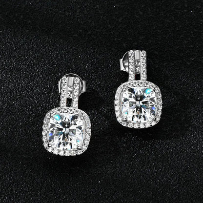 Cushion Cut 2CT D Moissanite Stud Earrings for Women 925 Sterling Silver Luxury Wedding Engagement Jewelry GRA Certified