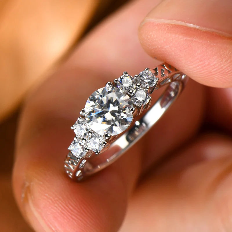 925 Sterling Sliver 6.5mm 1carat Round Moissanite Ring for Women Vintage Skeleton Engagement Wedding Rings Finger Jewel