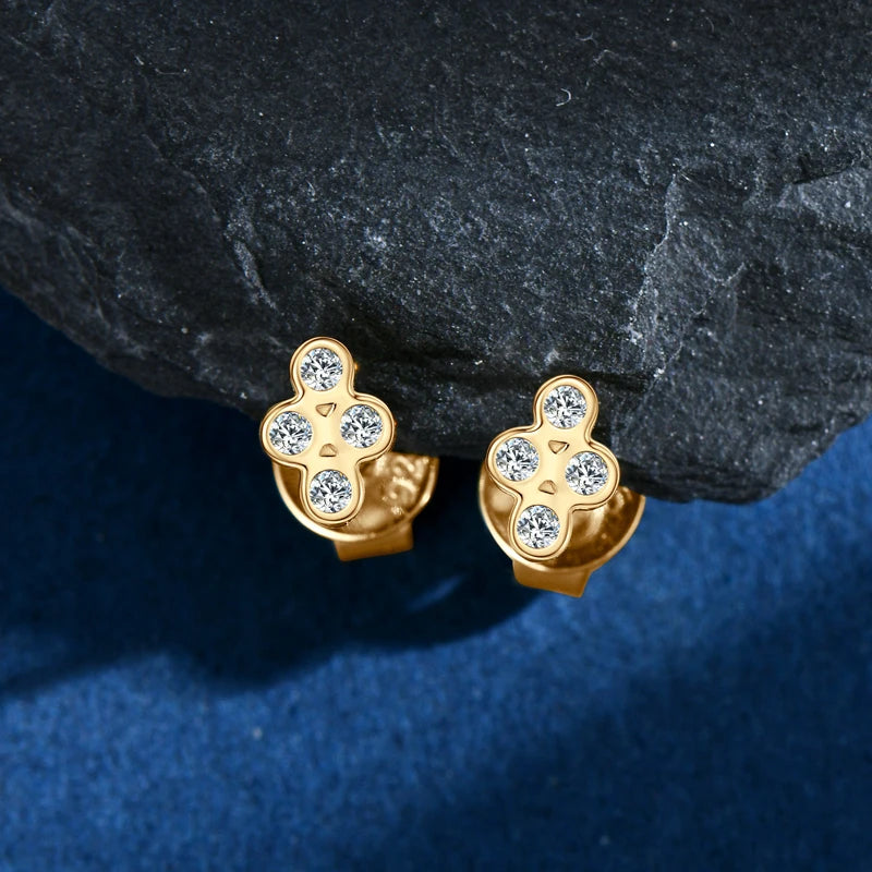 2024 Trendy 925 Silver Four Leaf Clover Studs 1.3mm D Color Moissanite Piercing Earrings for Couple Women Men Gift Jewelry