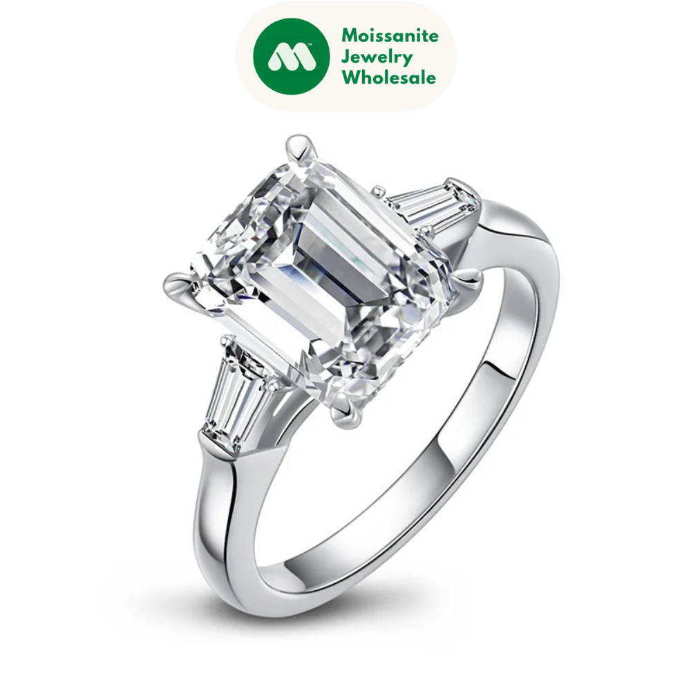 Luxury 4 Carat Emeraled Cut Ring for Women Solid 925 Sterling Silver Three Stones Rings Wedding Engagement Jewelry Gift